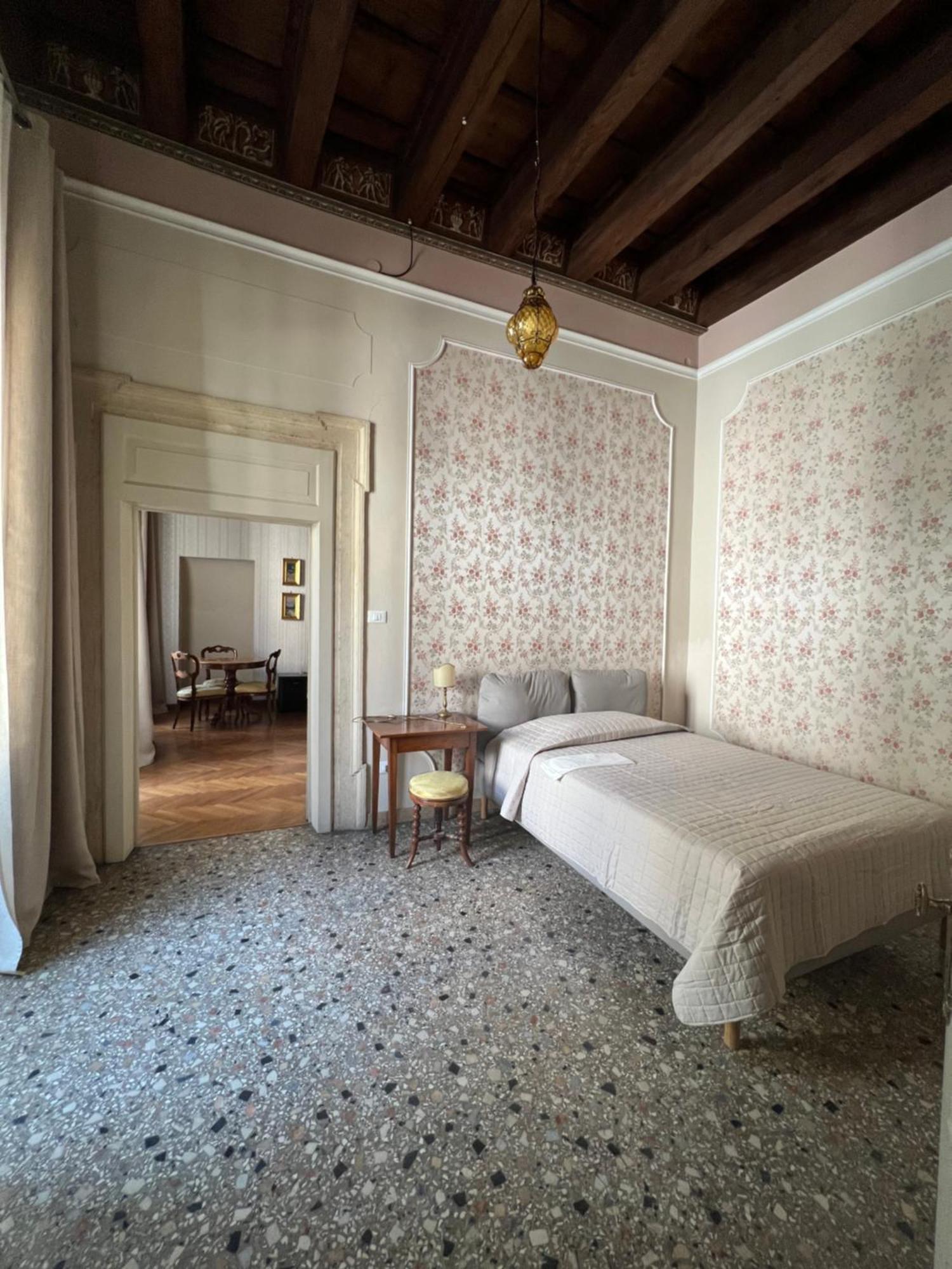 Residenza Scaligera Hotel Verona Luaran gambar