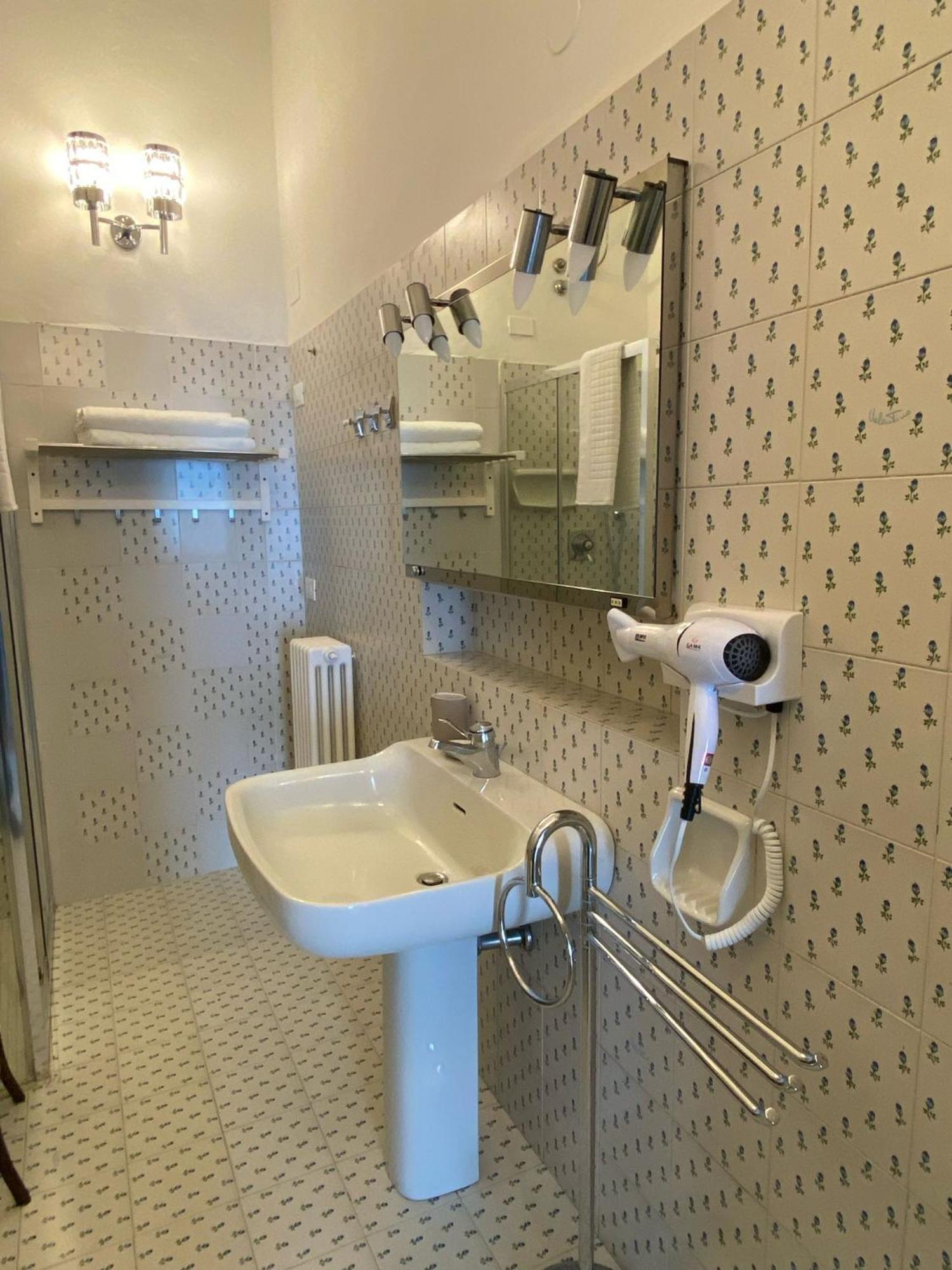 Residenza Scaligera Hotel Verona Luaran gambar