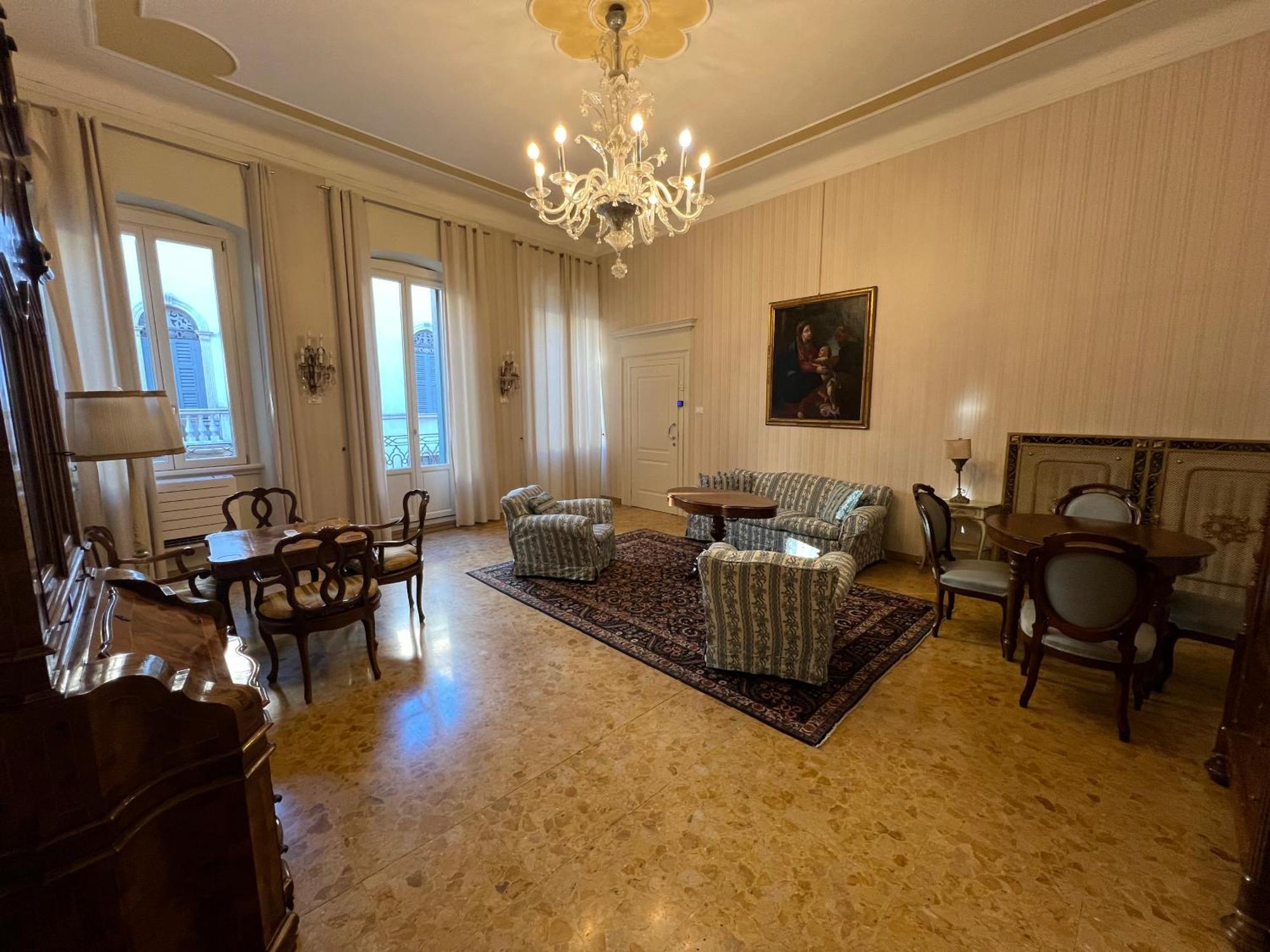 Residenza Scaligera Hotel Verona Luaran gambar